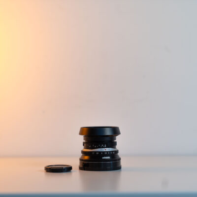 Pergear 25 mm F1,7 große Blende manuelles APS-C Festfokal Sony E-Mount-Objektiv kompatibel mit Sony Kamera NEX-7 a7CR a7C a7CII a6700 a6400 a6600 a7III a7IV (schwarz)